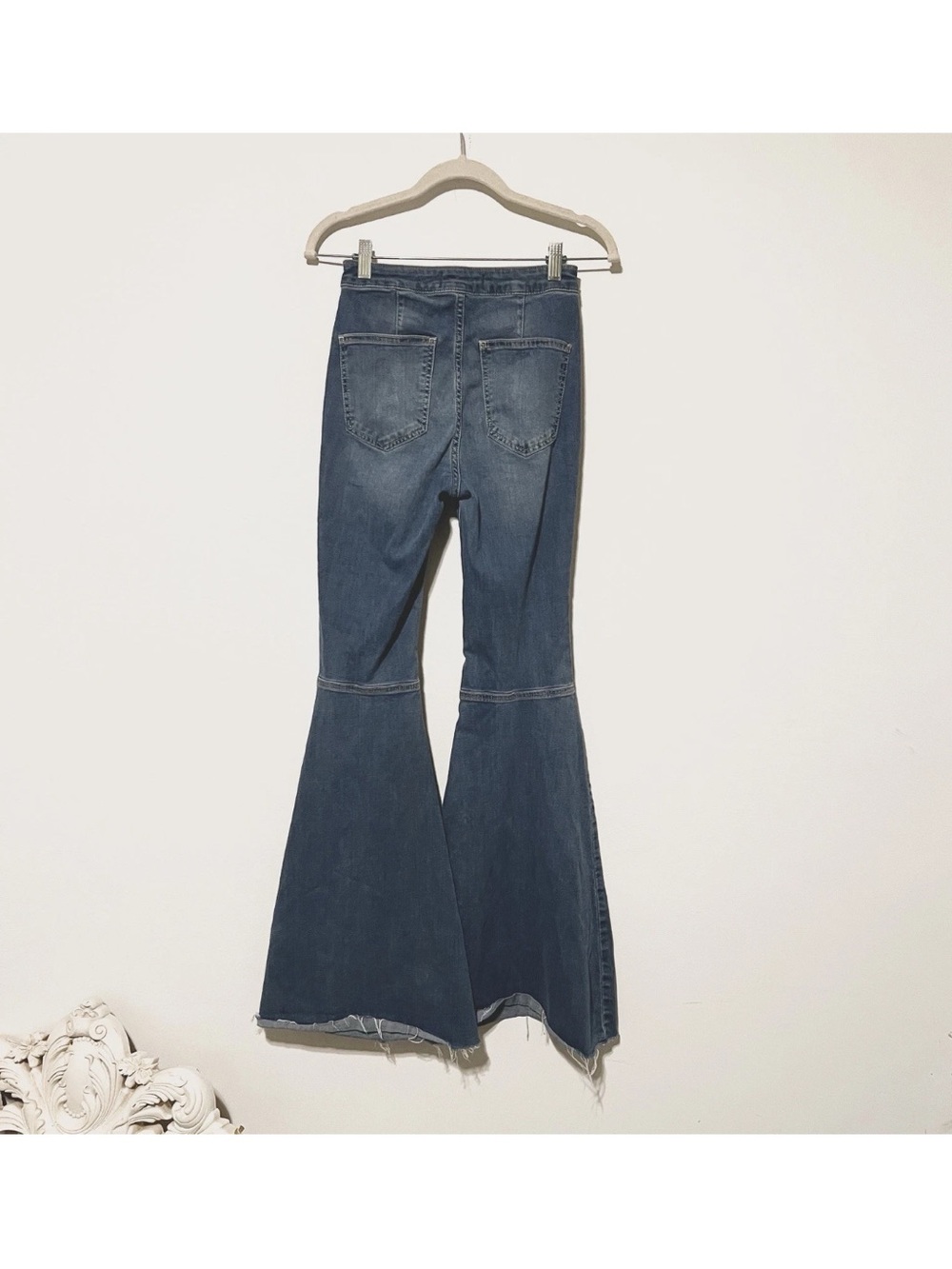 Free People Just Float On Flare High Rise Super Flare Jeans 26 Bell Bottom   F - Picture 8 of 9